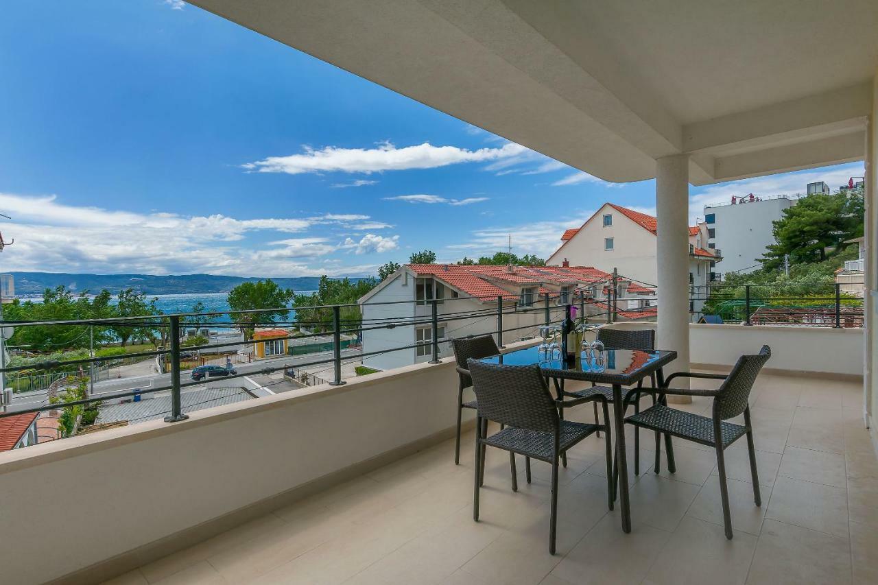 Apartments Villa Aquamarine Duce Exterior photo